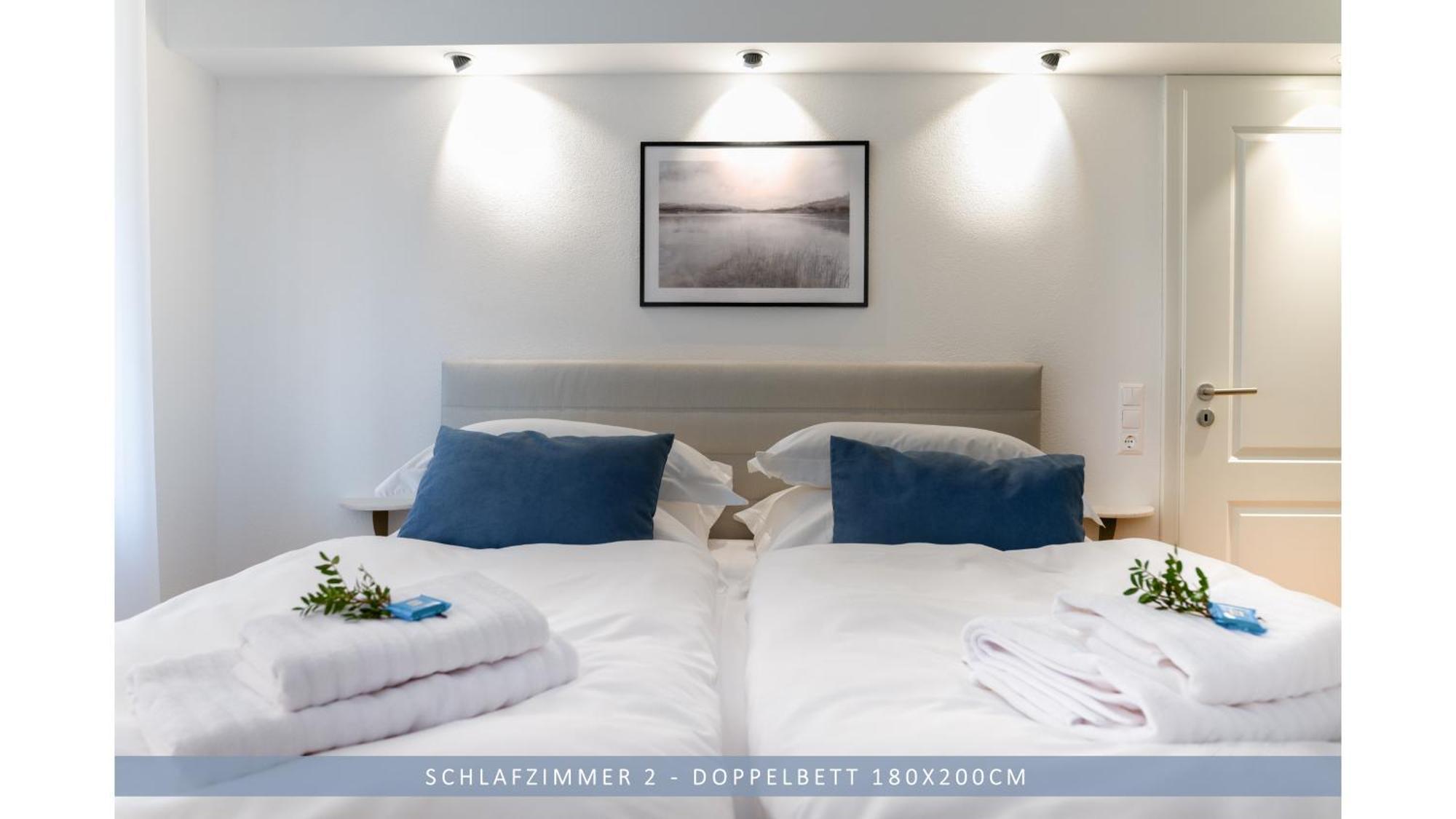 Apartment Leinetal - Bester Schlafkomfort In Hochwertiger Hotelbettwaesche, 3 Zimmer - Grosse Kueche, Duschbad & Parkplatz Нортгайм Екстер'єр фото